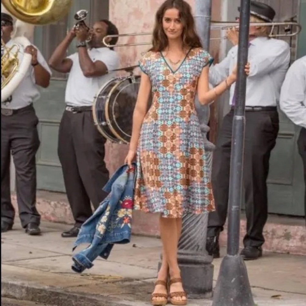 Sundance Modern Heritage Printed Silk Midi Dress, size 6💕